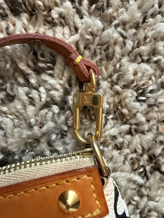 Louis Vuitton Multicolor Monogram White Mini Pochette with Tan Trim - Picture 6 of 13